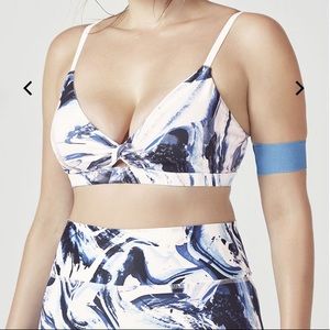 Fabletics Gabby Sports Bra - Frosted Marble